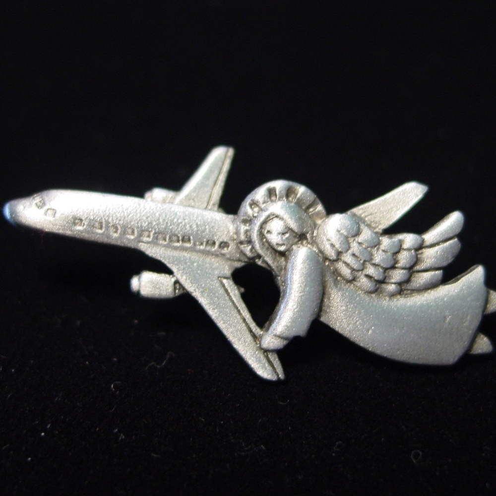COPY - 🆕 ‘Angel & Plane ~ Protector of Travel' Tack Pin